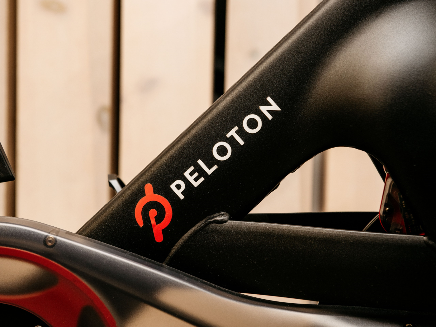 Что встряхнет рынки: беды Peloton и результаты Netflix